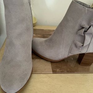 Grey booties